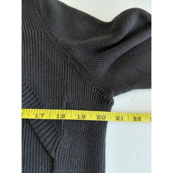 Fashion To Figure FTF Long Black Tight Knit Sweater Shrug Size 0 Oversized - Picture 6 of 9